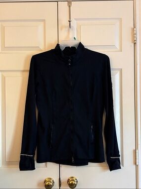 Kirkland - Large Women’s Black Full-Zip Jacket